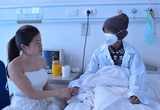 Ů��Я�����ܵ�����