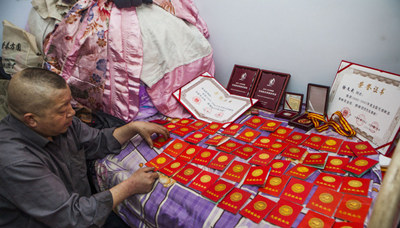 徐文武的献血证