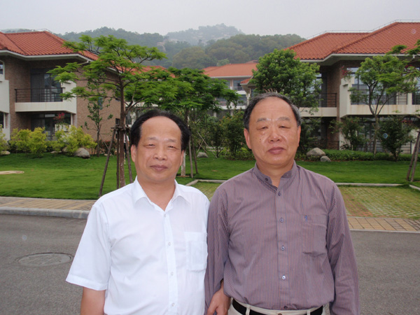 ֣ΰ����ڲμ����θ���ʡ��ЭίԱѧϰ���븣��ʡ��Э����ϯ�����鳤Ҷ������һ��